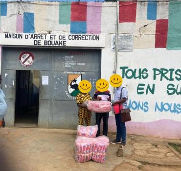 SMED-CI fait des dons éclatés dans les prisons de l'intérieur du pays